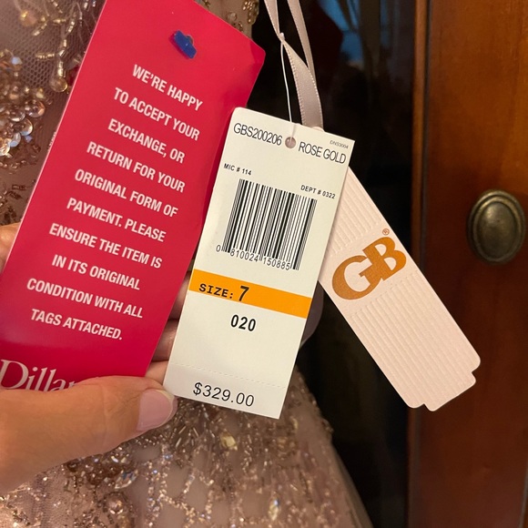 Prom Dress - Picture 8 of 10